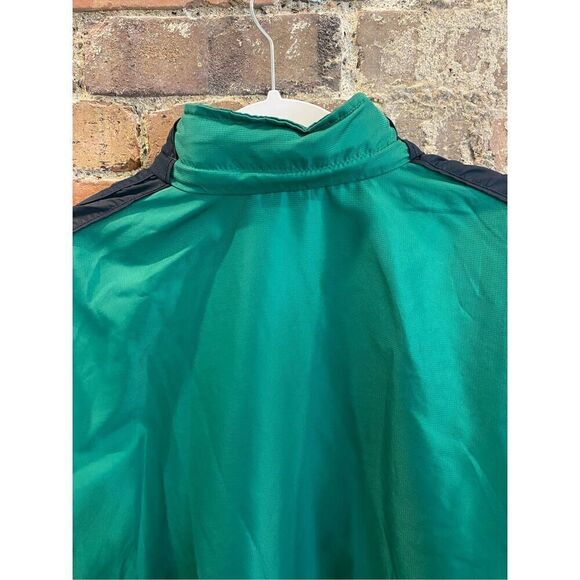 Adidas Emerald Green/Black Full Zip Windbreaker, Packable Hood, Men’s Size Mediu - Picture 12 of 13